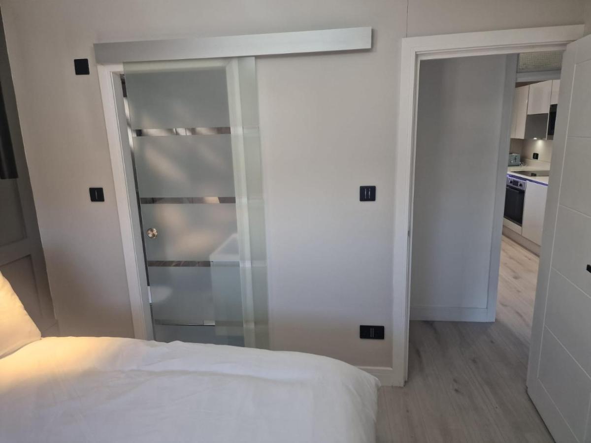 Collier'S Wood En-Suite Apartments 伦敦 外观 照片